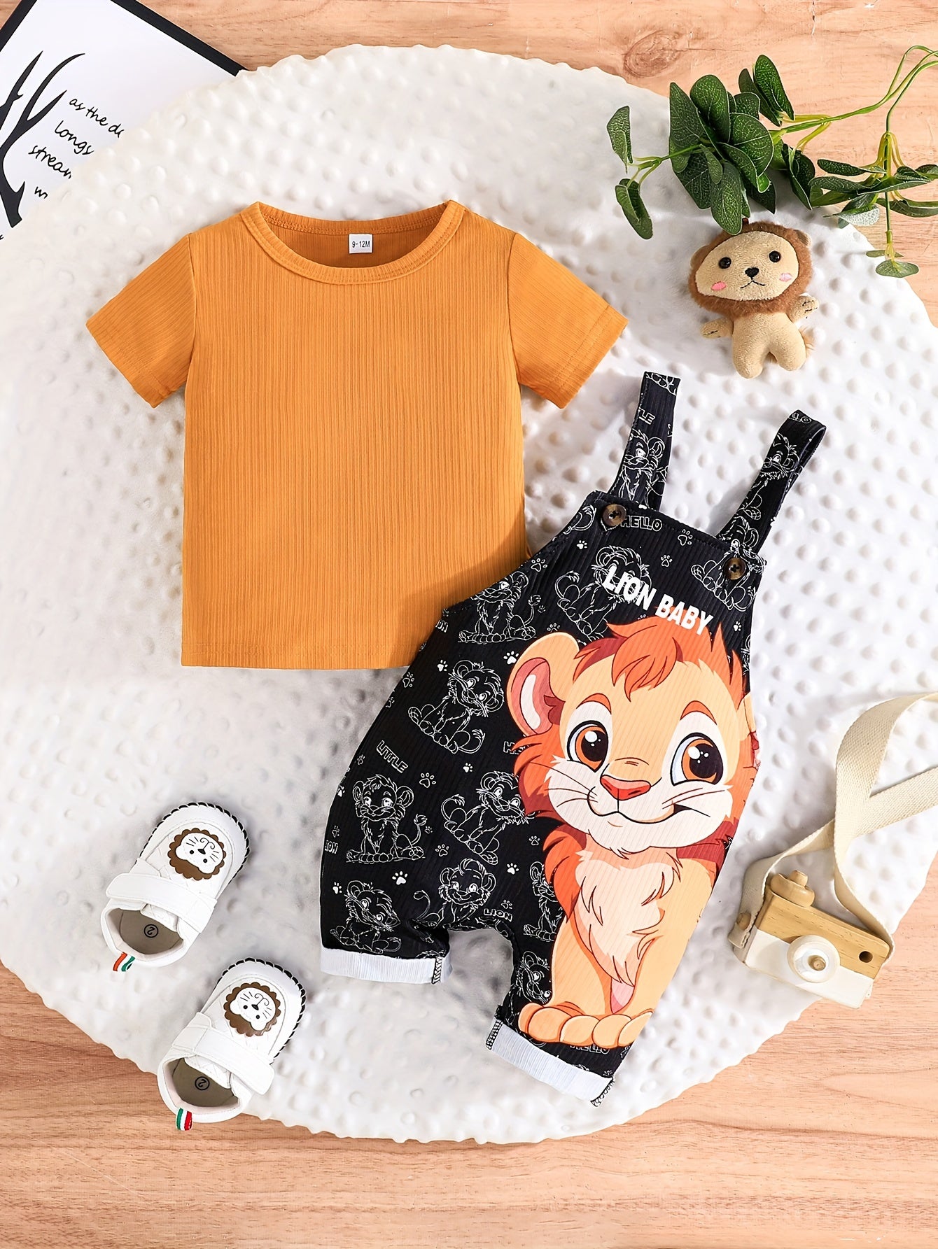 🦁 Baby's Cartoon Lion Print 2-Piece Summer Outfit – T-Shirt & Jumpsuit Set 👶