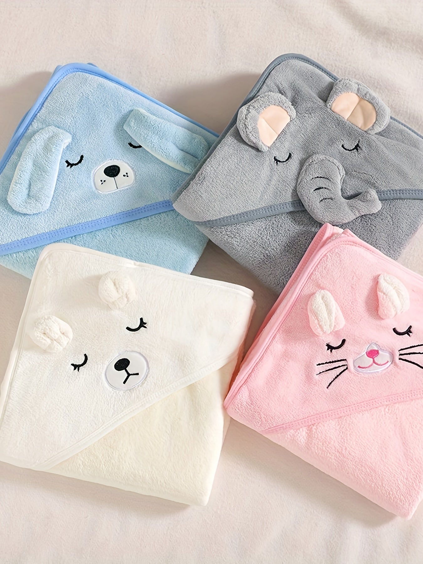 🛁 Cute Cartoon Design Baby Bath Towel & Hooded Bathrobe Set 🦄