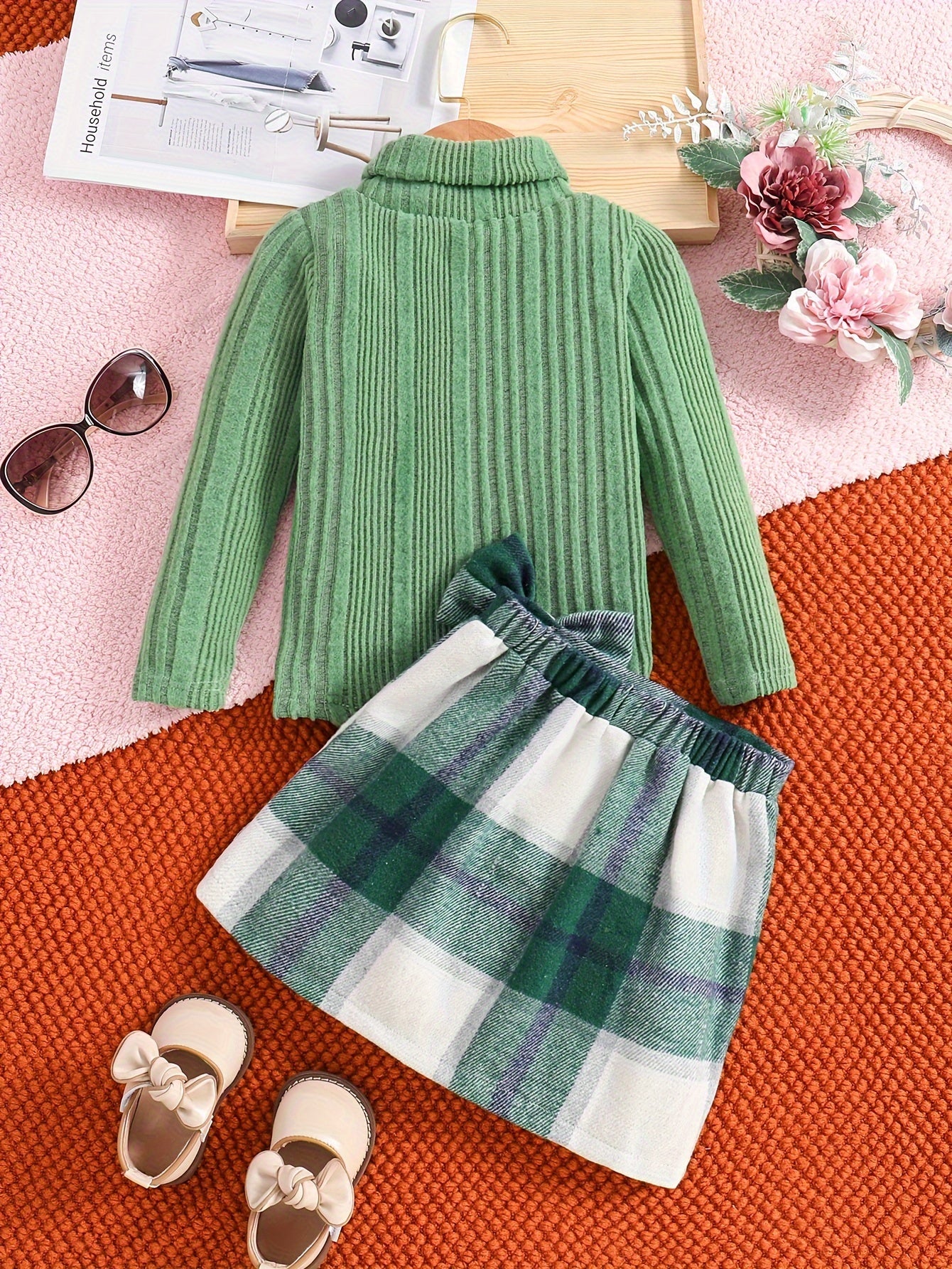 🍂 Elegant 2PCS Girls' Outfit Set: Solid Turtleneck Pullover + Plaid Skirt 🎀