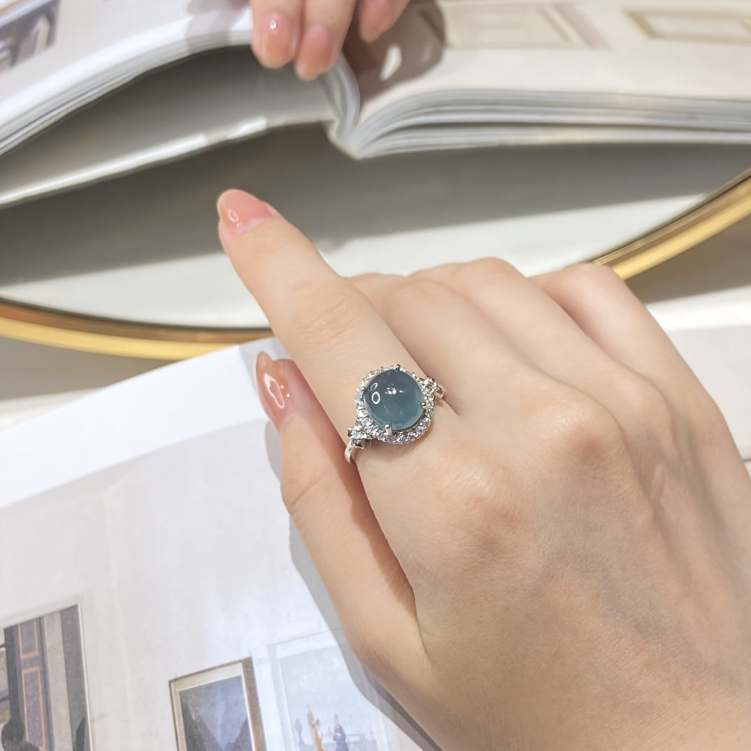 💎 Icy Blue Elegance Ring – 925 Sterling Silver with Chalcedony Accent 🌟