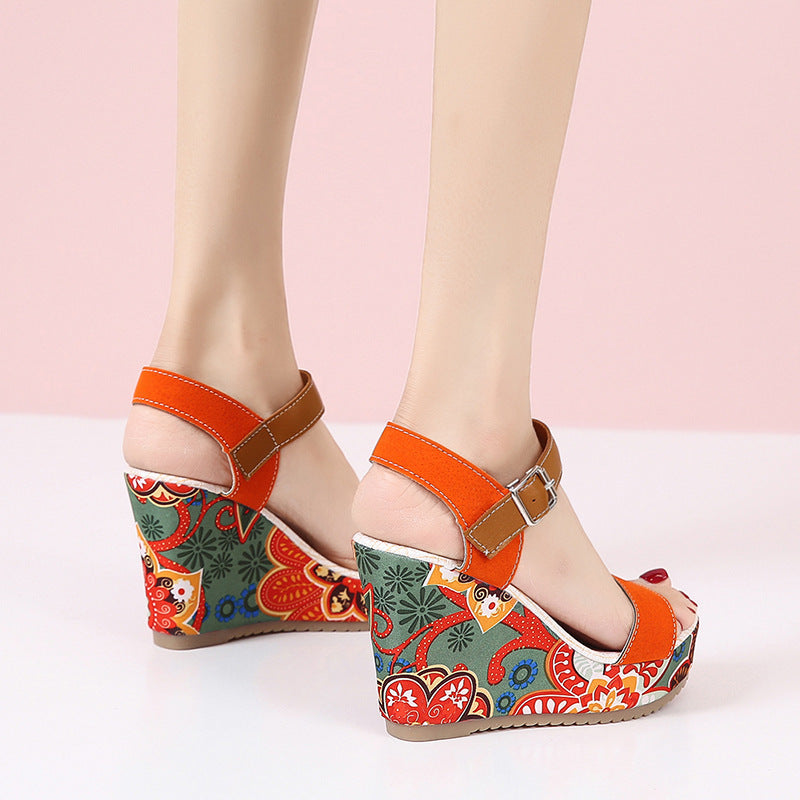 Blossom Lift Embroidered High Wedge Sandals: Fashionable Platform Buckle Shoes