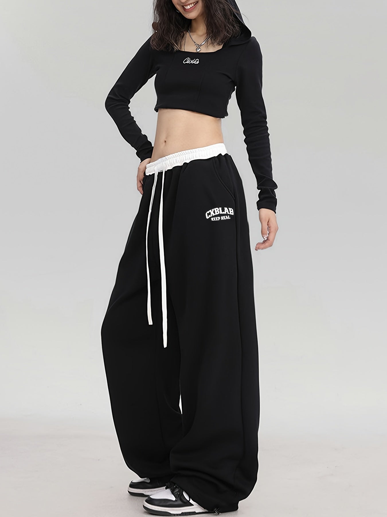 🎶 Trendy High-Waisted Letter Print Sweatpants