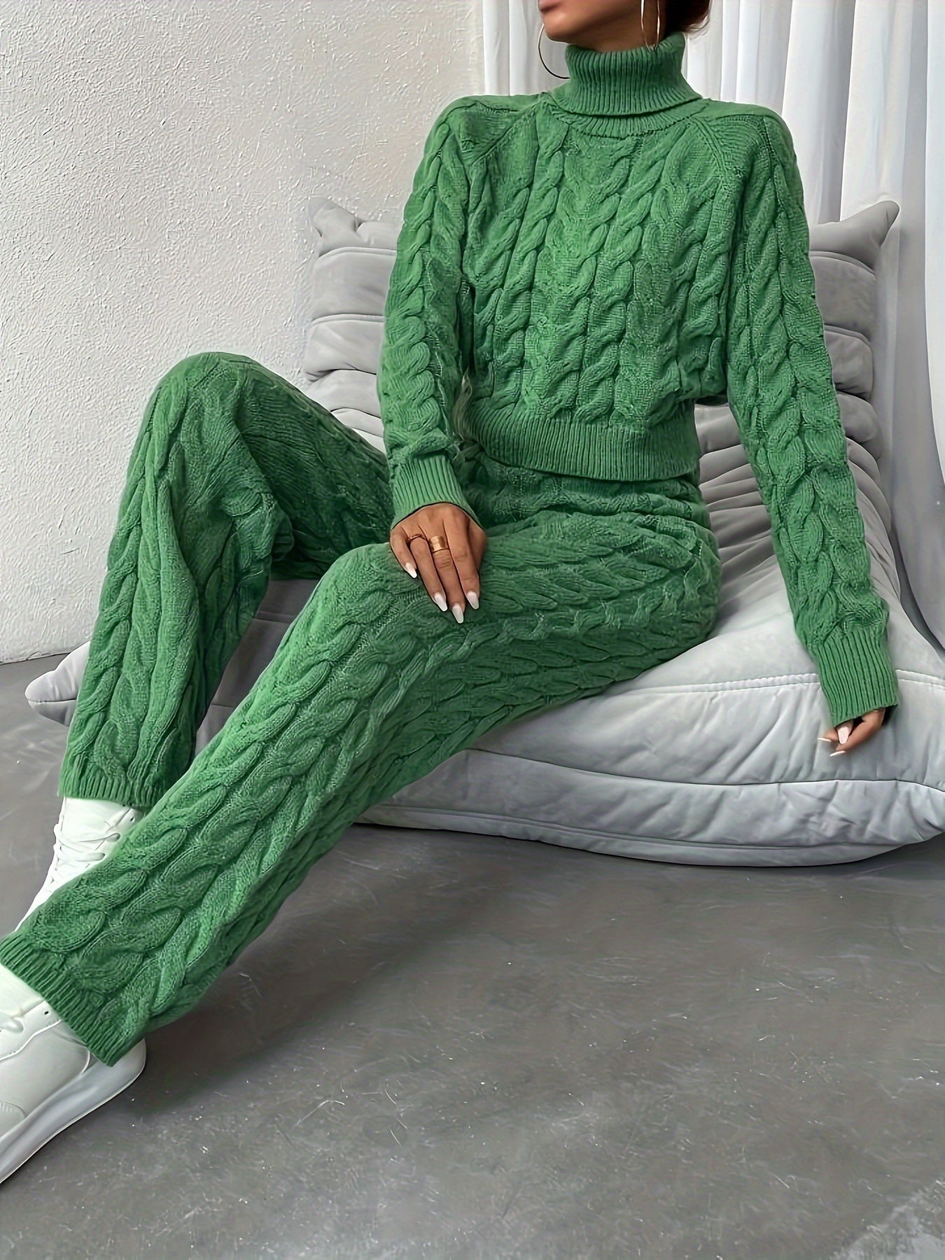 🧶 Elegance™ Solid Knitted Two-Piece Set - Turtle Neck Sweater & Pants