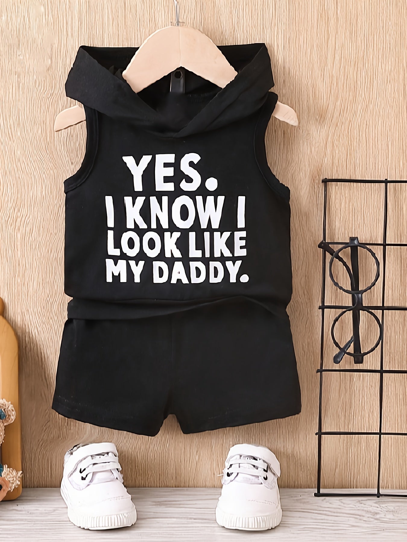 👶 “YES I KNOW I LOOK LIKE MY DADDY” 2-Piece Summer Set – Tank Top & Shorts for Infants & Toddlers 🌞