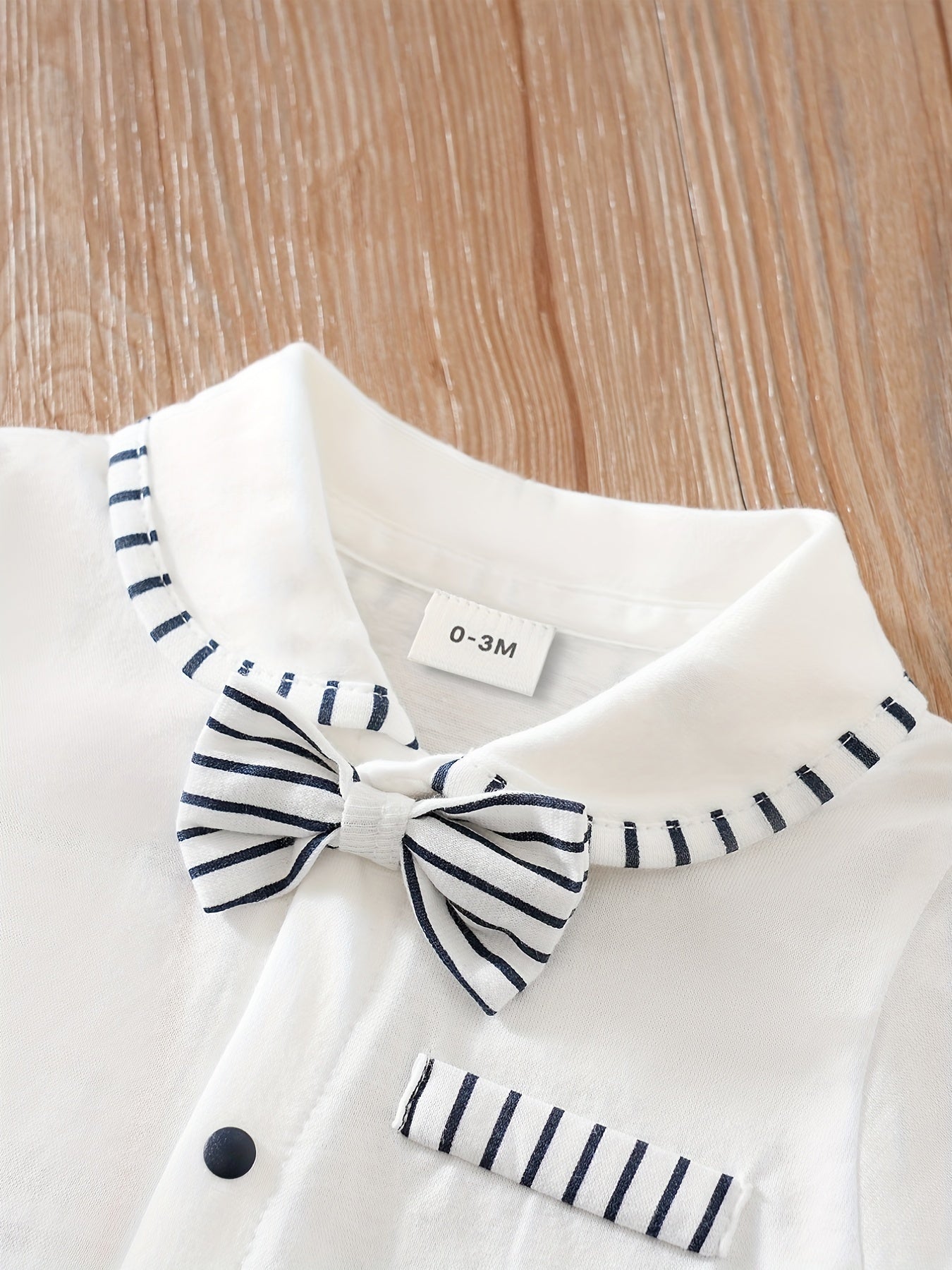 👶 Baby Boys' Casual Striped Short Sleeve Lapel Collar Romper – Cute and Comfy Summer Outfit 🌟