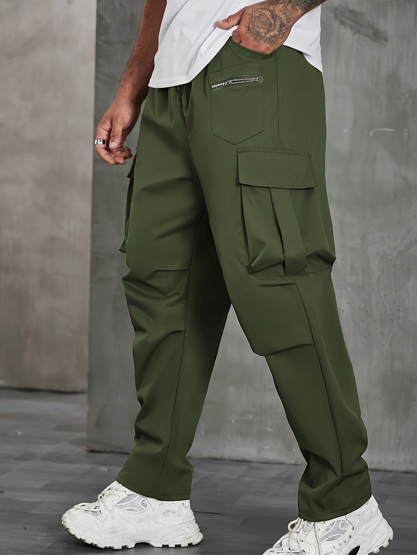 Adventure-Ready Plus Size Solid Cargo Pants for Men 🏞️💪