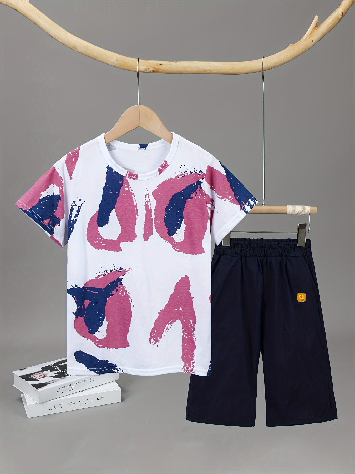 🌟 Boys' 2-Piece Letter Graphic T-Shirt & Solid Shorts Set – Comfy Summer Essentials 👕