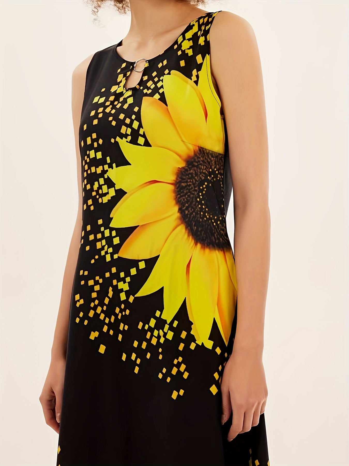 🌻 Sunflower Print Keyhole Dress