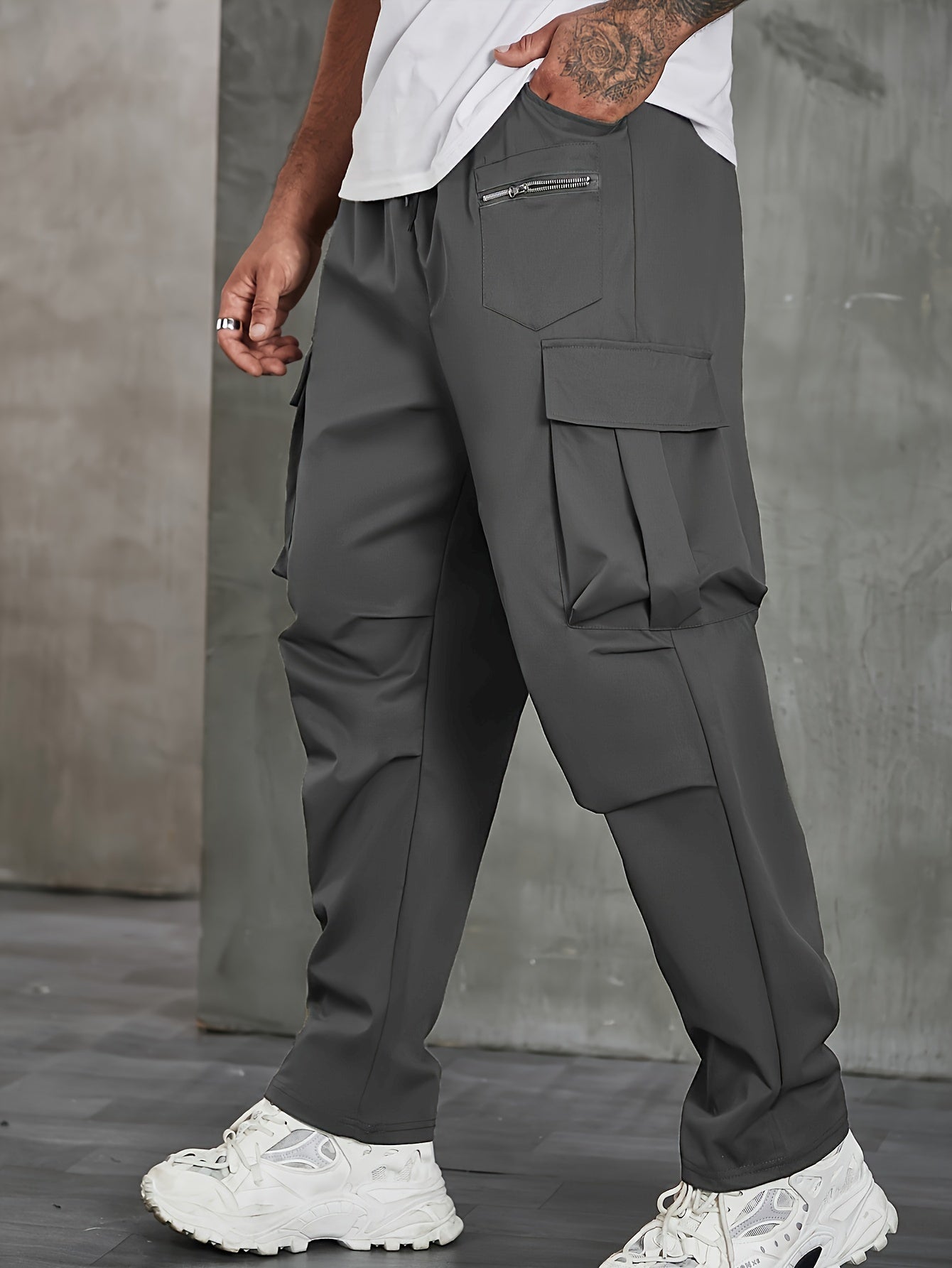 Adventure-Ready Plus Size Solid Cargo Pants for Men 🏞️💪