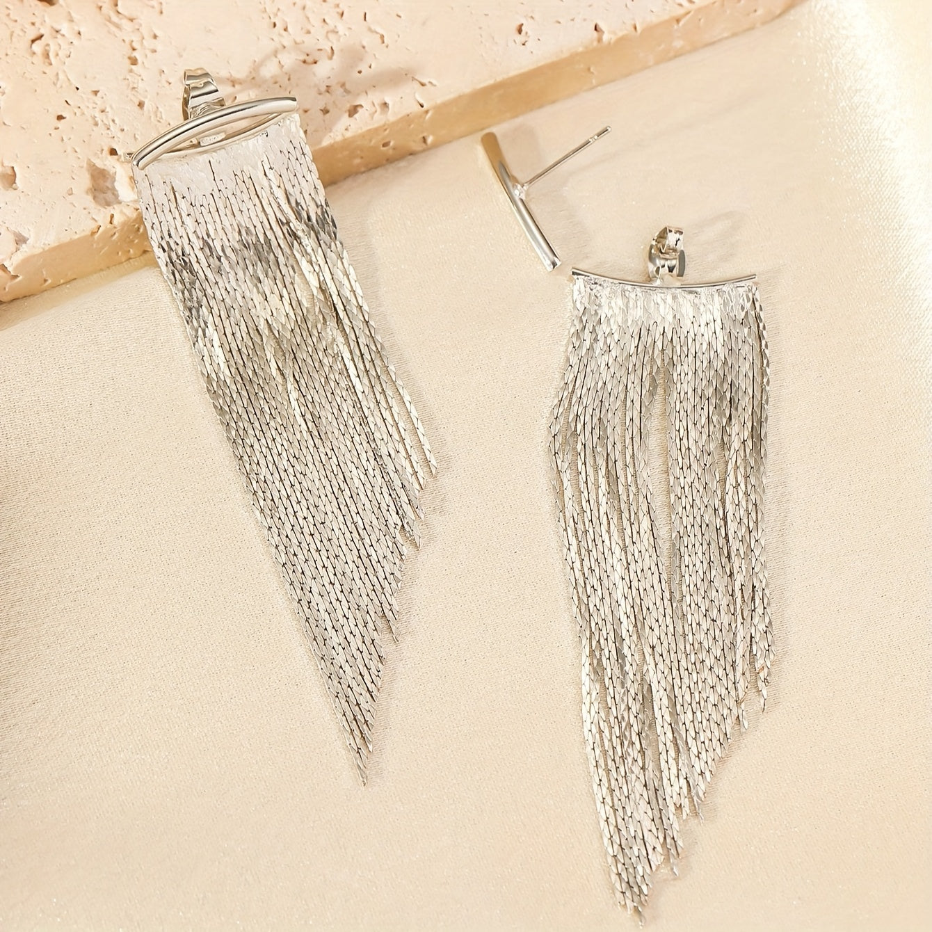 ✨ Golden Cascade Tassel Earrings – Chic Metal Collection 🌟