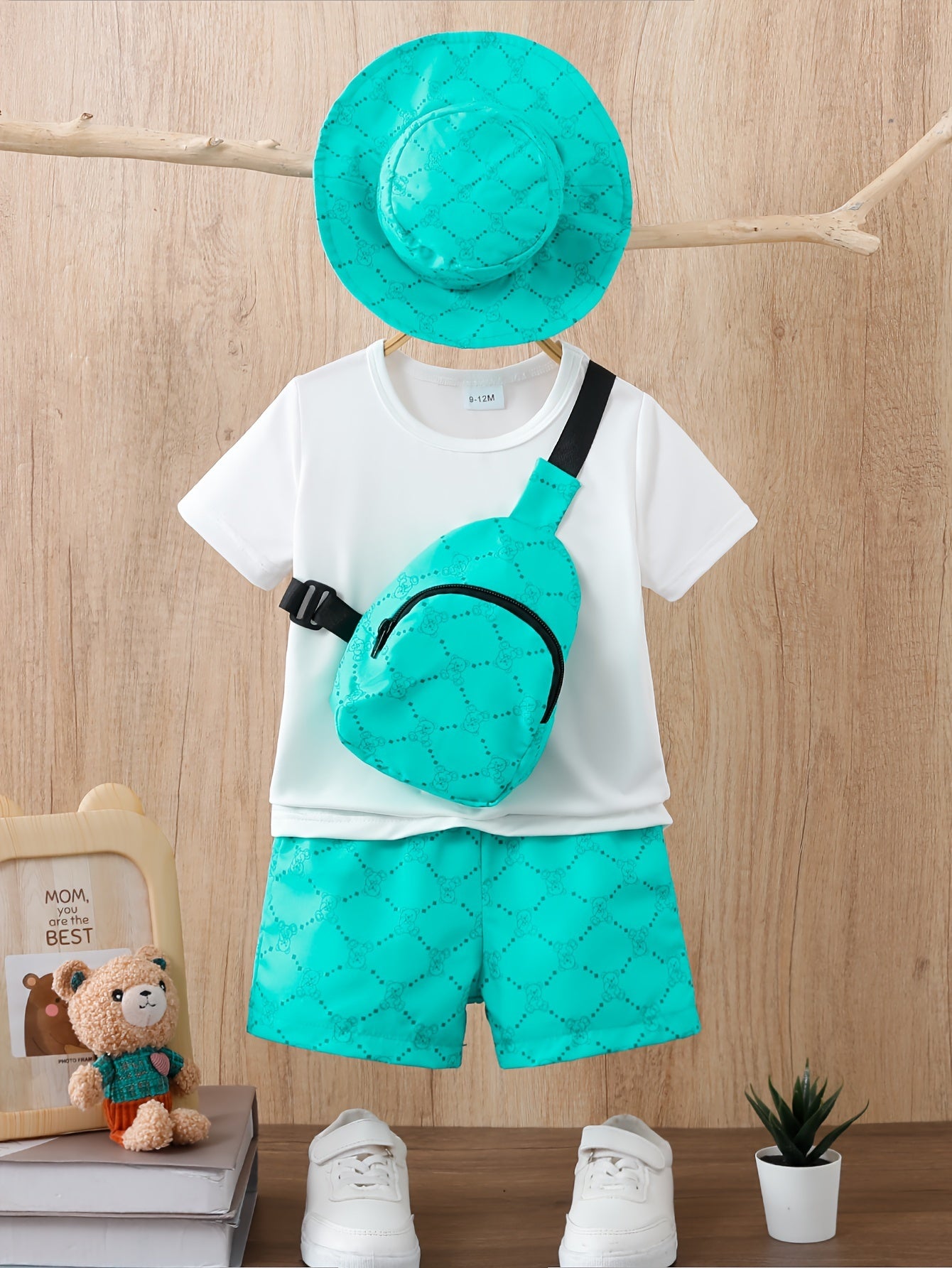 🧸 2-Piece Bear Print Summer Outfit for Infants & Toddlers: T-shirt + Hat + Bag + Elastic Waist Shorts 👶