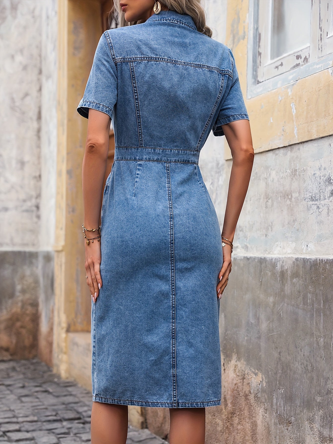 👗 "Denim Dream" Short Sleeve Midi Dress 🌟