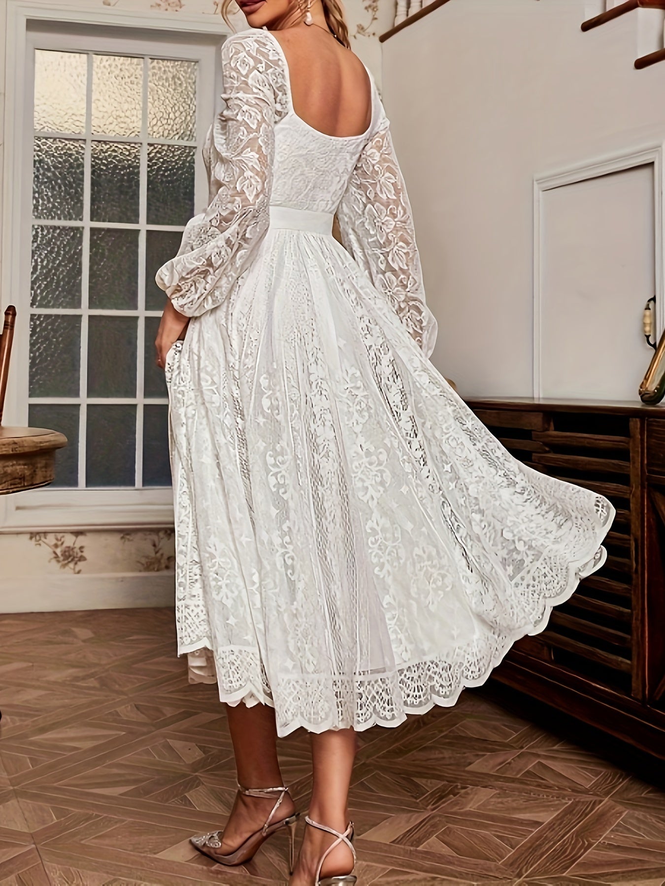 Guipure Lace Belted Sweetheart Dress