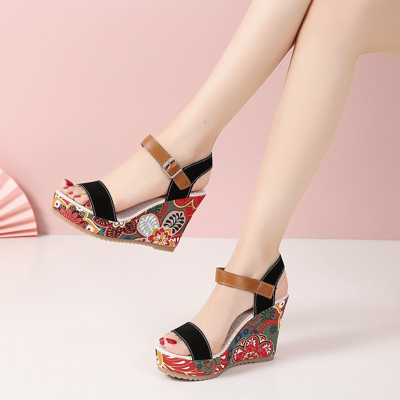 Blossom Lift Embroidered High Wedge Sandals: Fashionable Platform Buckle Shoes