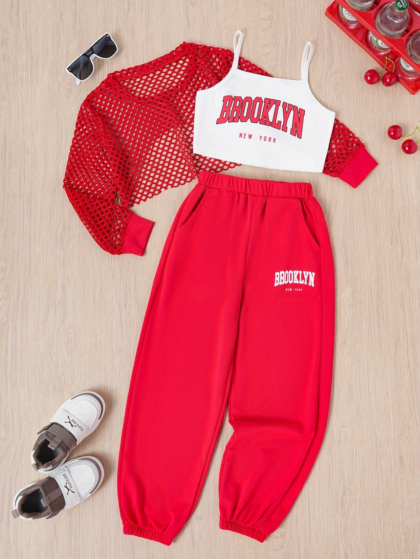 🌟 3-Piece Brooklyn Letter Girls' Outfit Set – Cami Shirt, Cover-Up Top & Jogger Pants 🌟